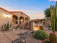 IMMACULATE SPACIOUS CONTEMPORARY