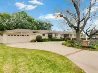 Spacious and Inviting Ranch-style Home