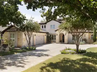 Stunning Modern Residence in Flint Rock Falls