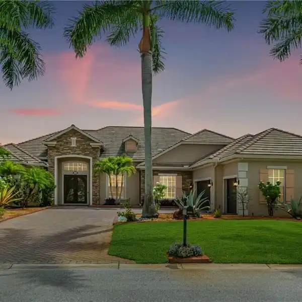 COMPLETELY REMODELED CUSTOM HOME