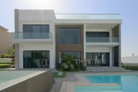 Refined Villa in the Fairway