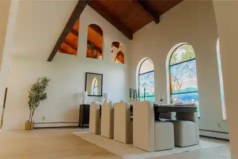 Mediterranean Masterpiece on Five Forested Acres