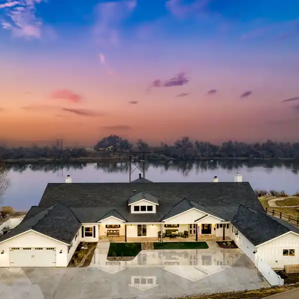 EXCEPTIONAL RIVER FRONT PROPERTY ON NEARLY TWO ACRES