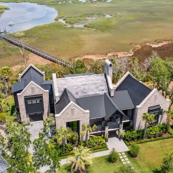MAGNIFICENT MARSH-FRONT HOME
