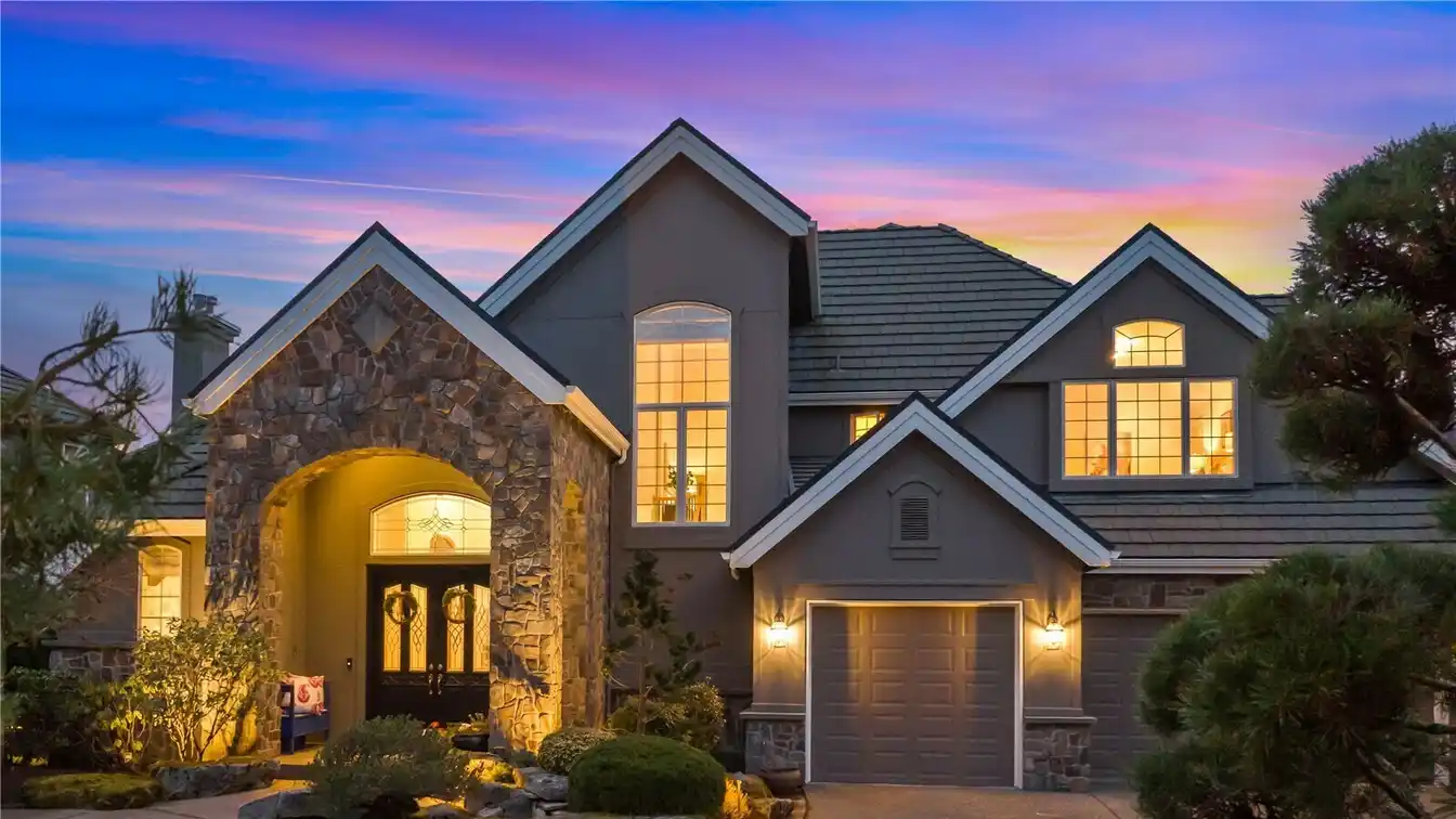 A Perfect Balance of Luxury and Lifestyle