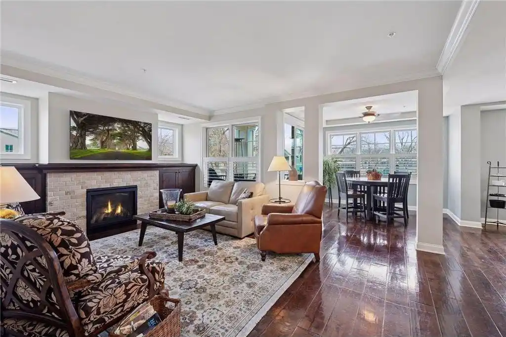 Boutique Condo Just One Block from Lake Minnetonka