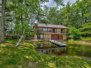 Round Lake Peninsula