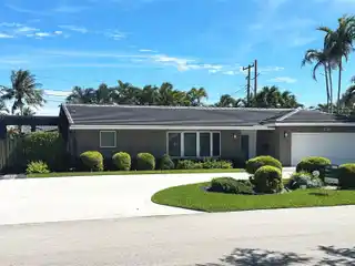 Private Oasis in a Prime Location