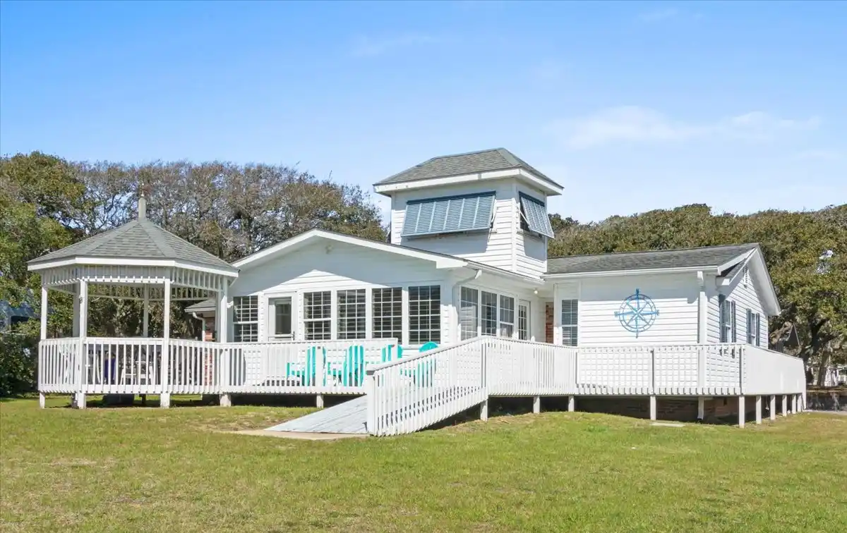 Rare Coastal Retreat in the Heart of Oak Island