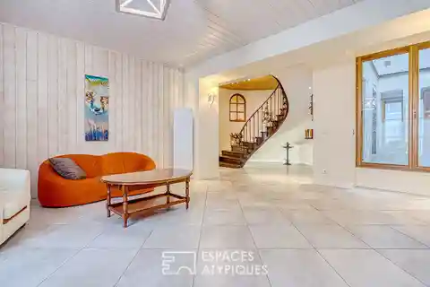 Renovated Historic Home Steps from Lake