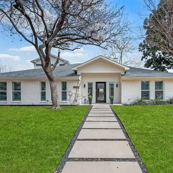 BEAUTIFUL FIVE-BEDROOM HOME