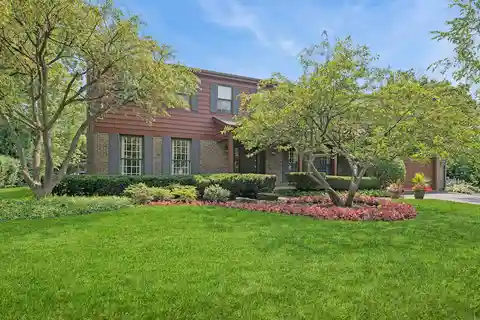 Wonderfully Appointed Colonial in Northfield