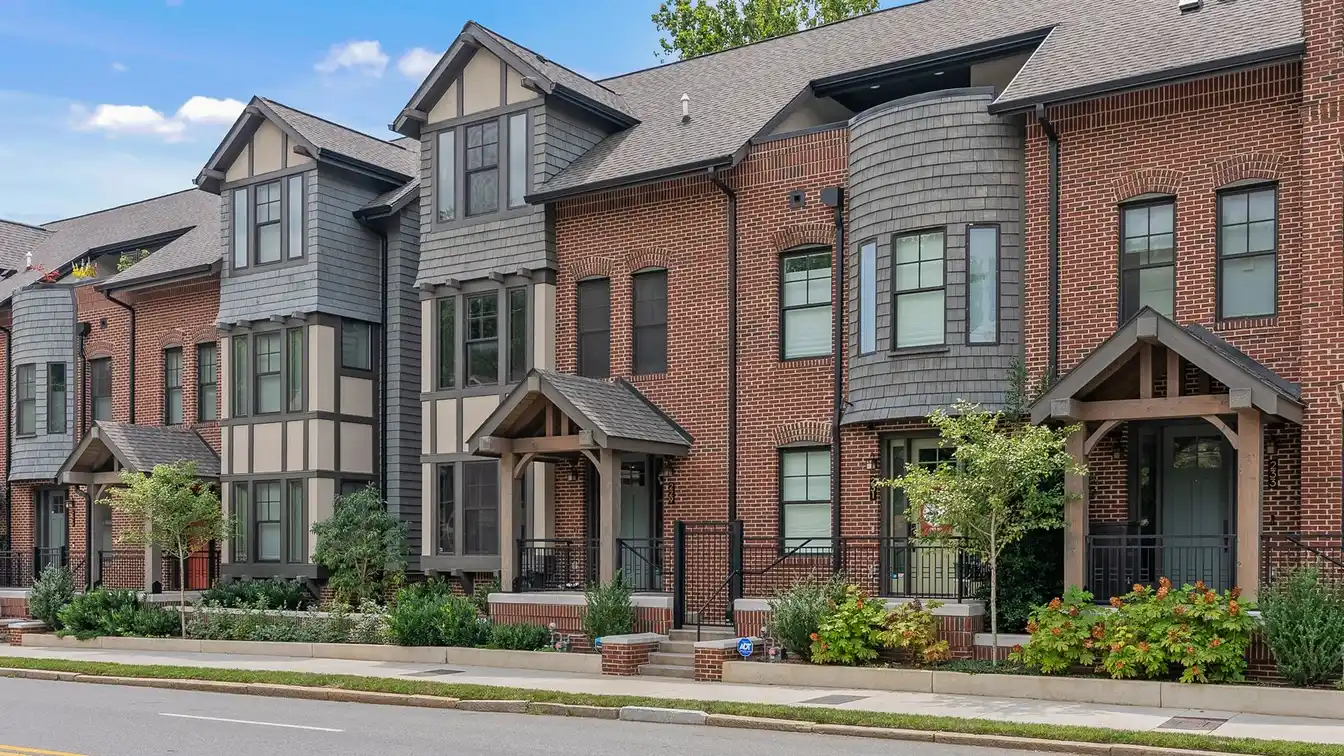 Montford Townhome with Rooftop Deck