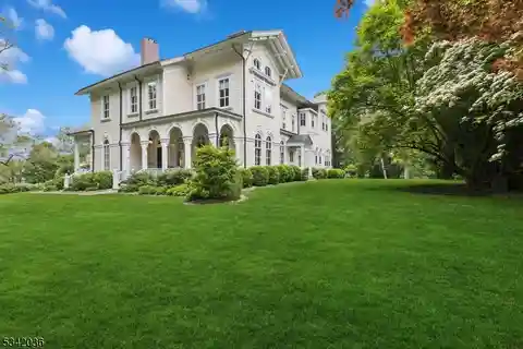 The Holt Mansion