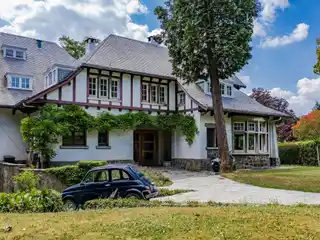 Charming Villa in Sought-After Observatoire