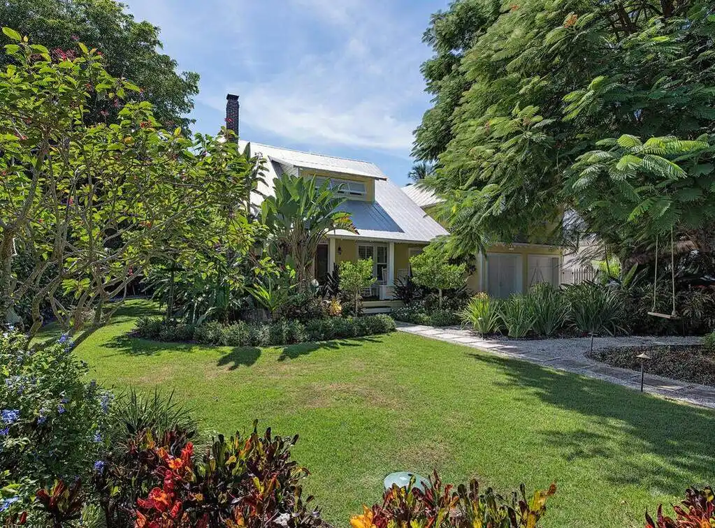 1929 Captain Parker House