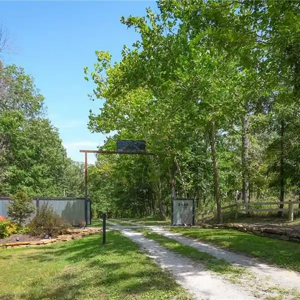 50 BLUFFTOP ACRES