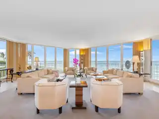 Exceptional Luxury Living at Exclusive Sloans Curve