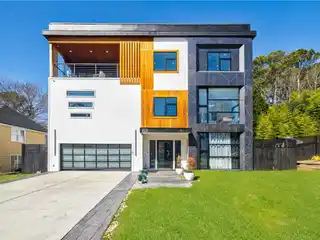 Breathtaking Modern Home