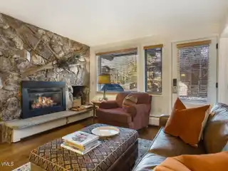 Ground-floor Manor Vail Unit