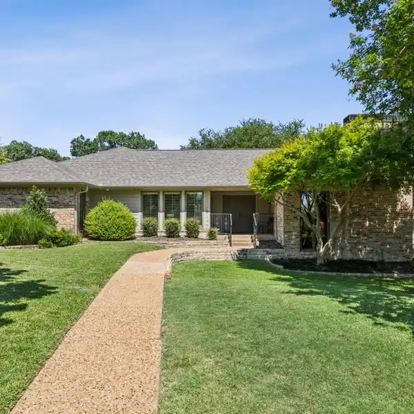STYLISH RANCH HOME WITH BACKYARD OASIS