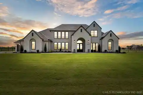 Gated Estate Living with Designer Luxury Touches