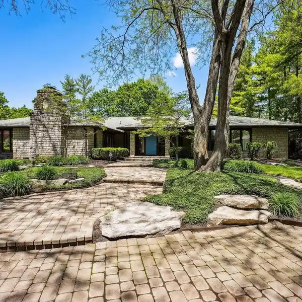 UPDATED RANCH WITH DESIGNER FINISHES THROUGHOUT