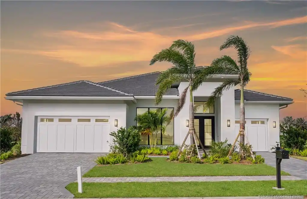 Impressive Coastal-contemporary Designed Home