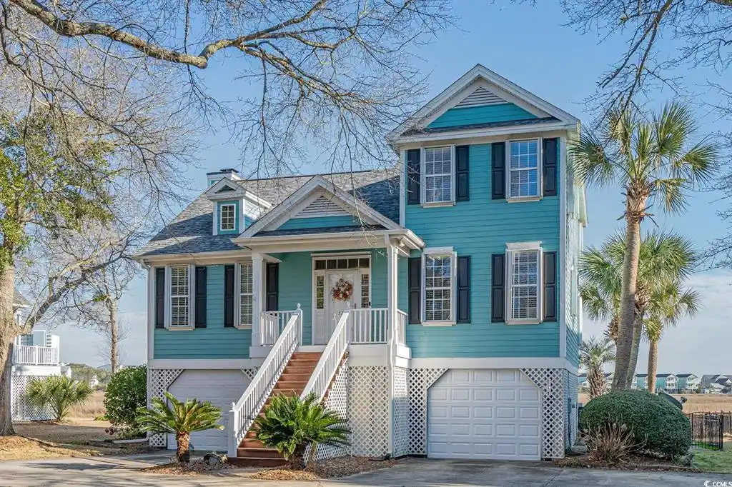 Spectacular Home at South Marsh