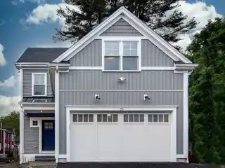 Elegant Open Layout in Prime Location