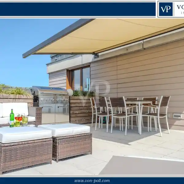 LUXURIOUS PENTHOUSE ABOVE THE ROOFTOPS