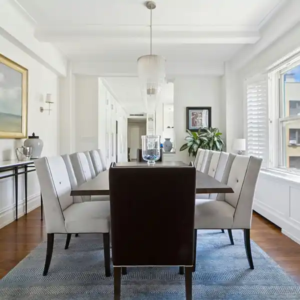 FULLY RENOVATED LUXURY AT THE MERRION