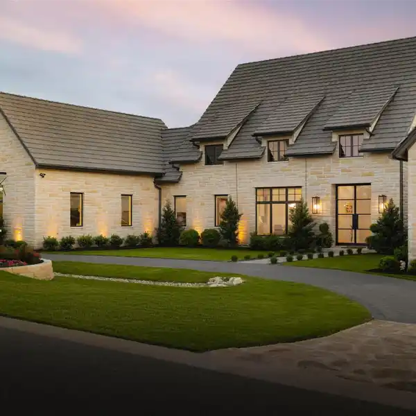 MODERN SINGLE-STORY SANCTUARY IN PRESTIGIOUS BARTON CREEK