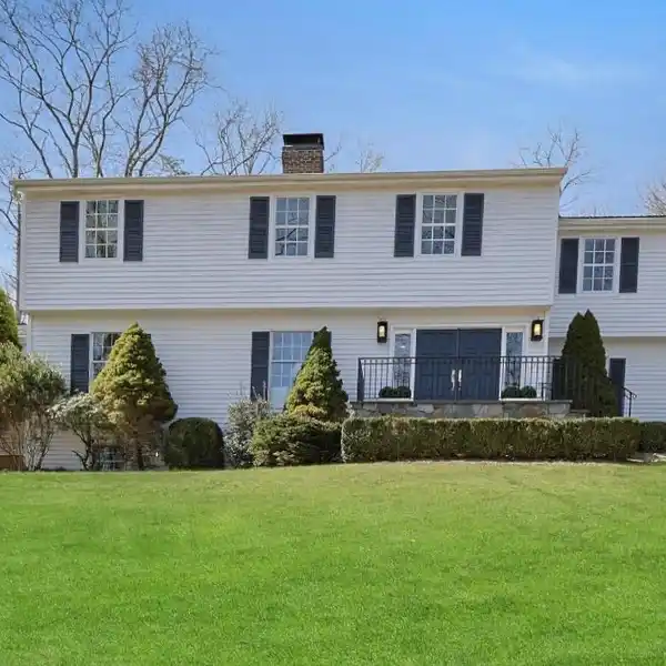 SUN-FILLED COLONIAL