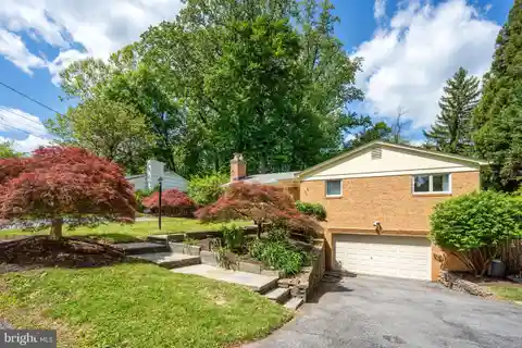 Beautifully Updated Rambler with Room to Grow