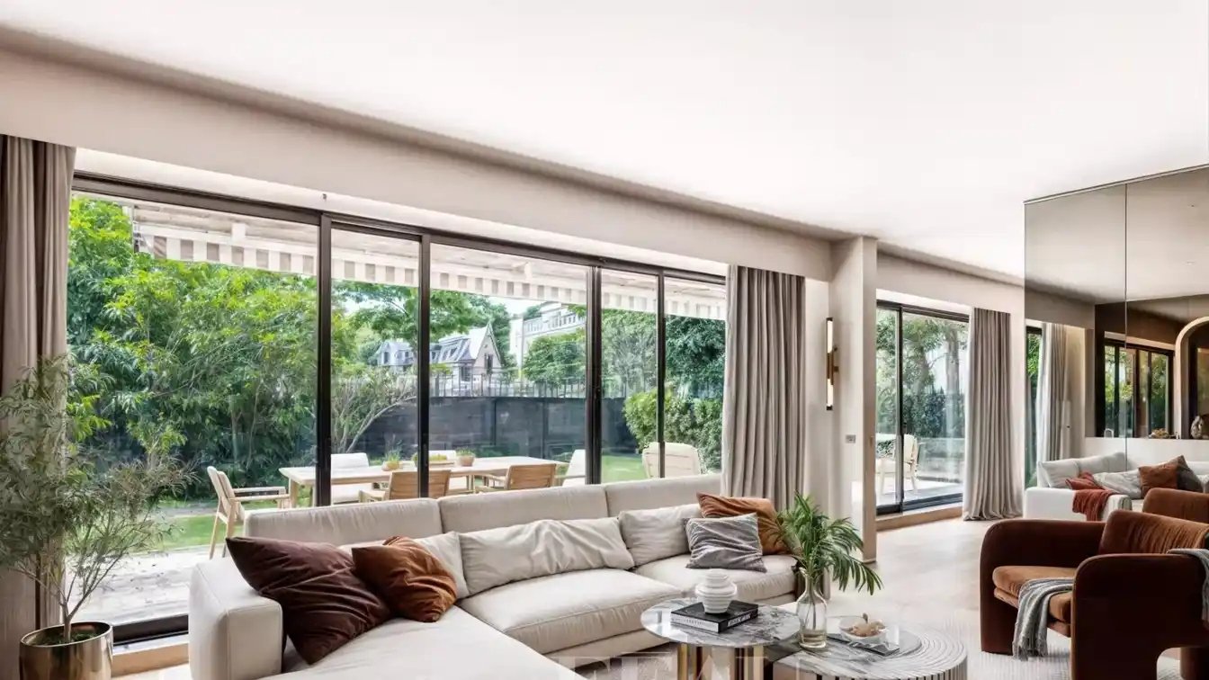 Bright and Spacious Duplex Apartment