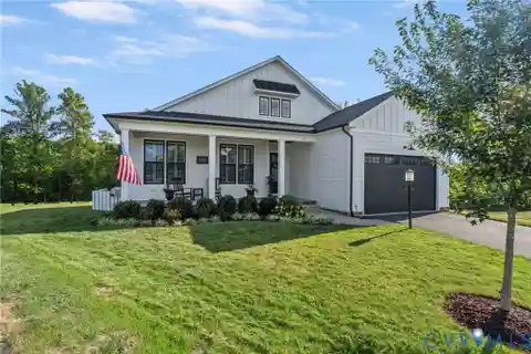 Stunning Home in Premier Golf Community