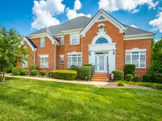 Amazing Traditional Home in Windstone