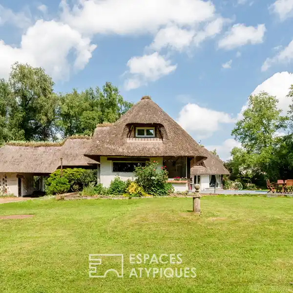 UNIQUE 1965 DESIGN IN SERENE SETTING