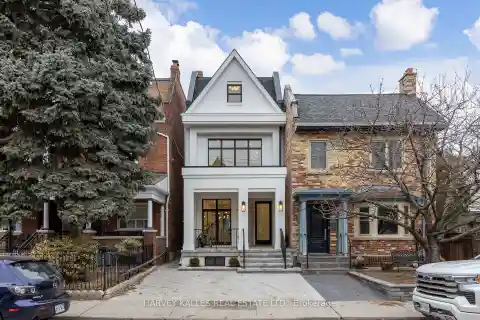 Exceptional Home in the Vibrant Heart of Dundas & Ossington