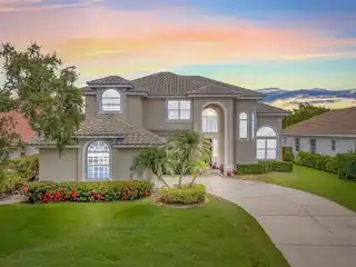 Spacious Gated Estate Near Beaches