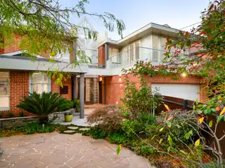 Breathtaking Architect-Designed Property