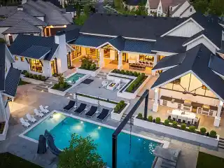 Stunning Modern Retreat in Eagle