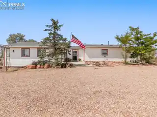 Falcon Area Ranch: Privacy, Panoramic Views and Versatile Spaces