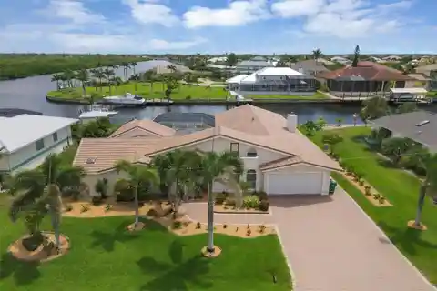 The Ultimate in Waterfront Living