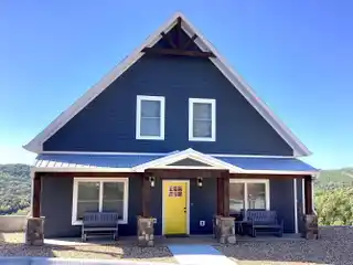 Fully Furnished Branson Oasis