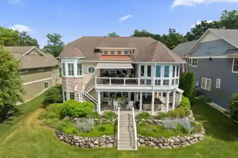 Luxury Living on Christiane Lake