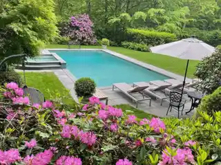 Beautiful East Hampton Home with Pool and Spa