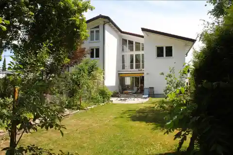 Well-maintained and Versatile Home