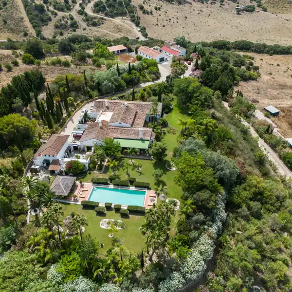 AN EARTHLY PARADISE OF NEARLY 20 HECTARES